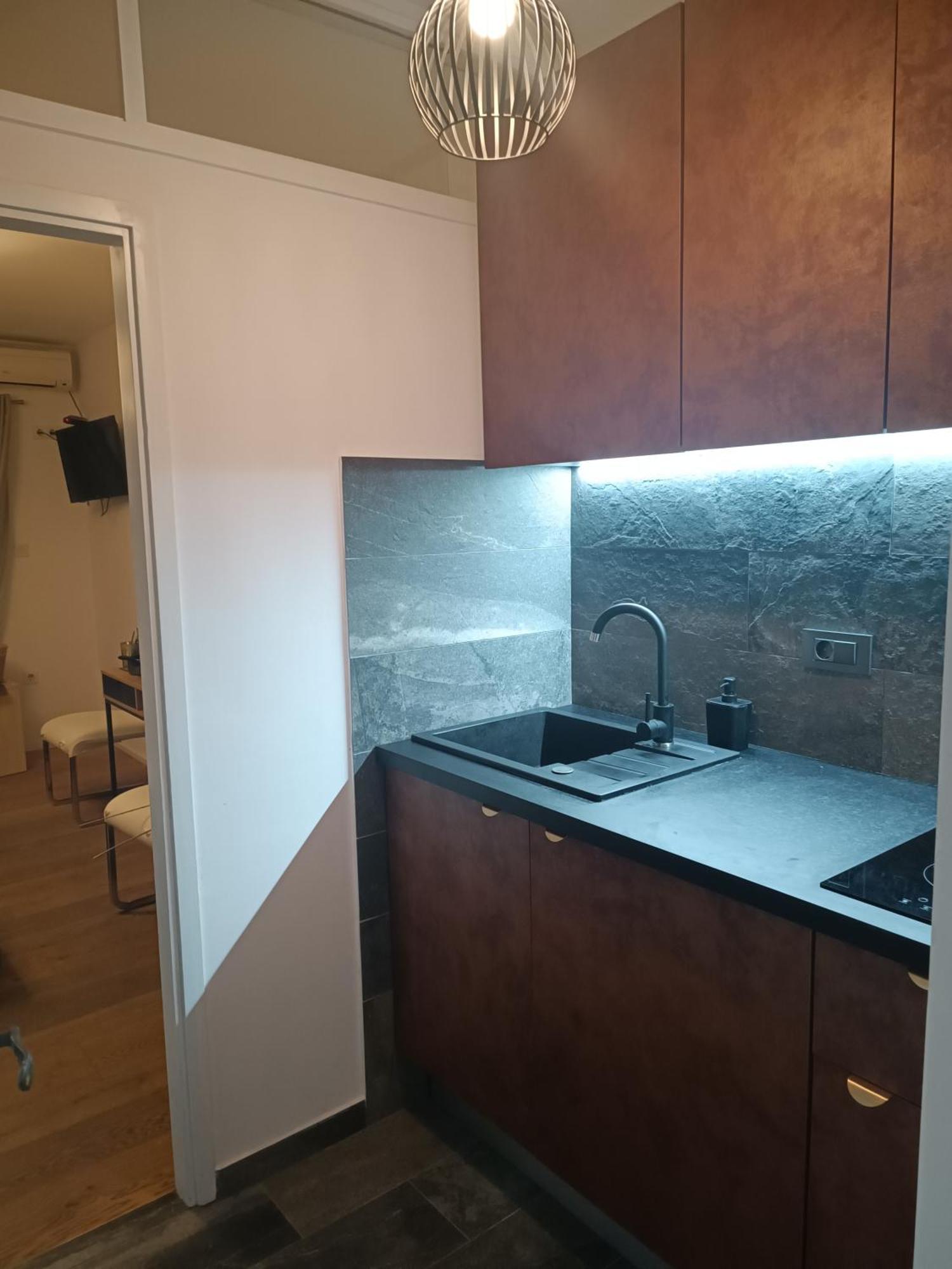 Old Port Apartment Baška Voda Екстериор снимка